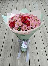 Букет цветов из:  Альстромерии в Вуктыле