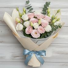 Букет цветов из:  Лизиантусы в Вуктыле