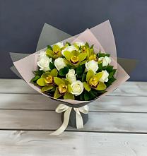 Букет цветов из:  Орхидеи и Розы в Вуктыле