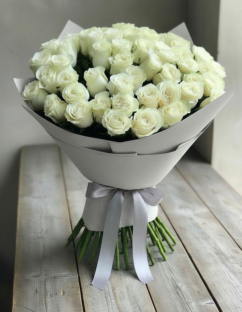 Букет 35 Белых роз в Вуктыле