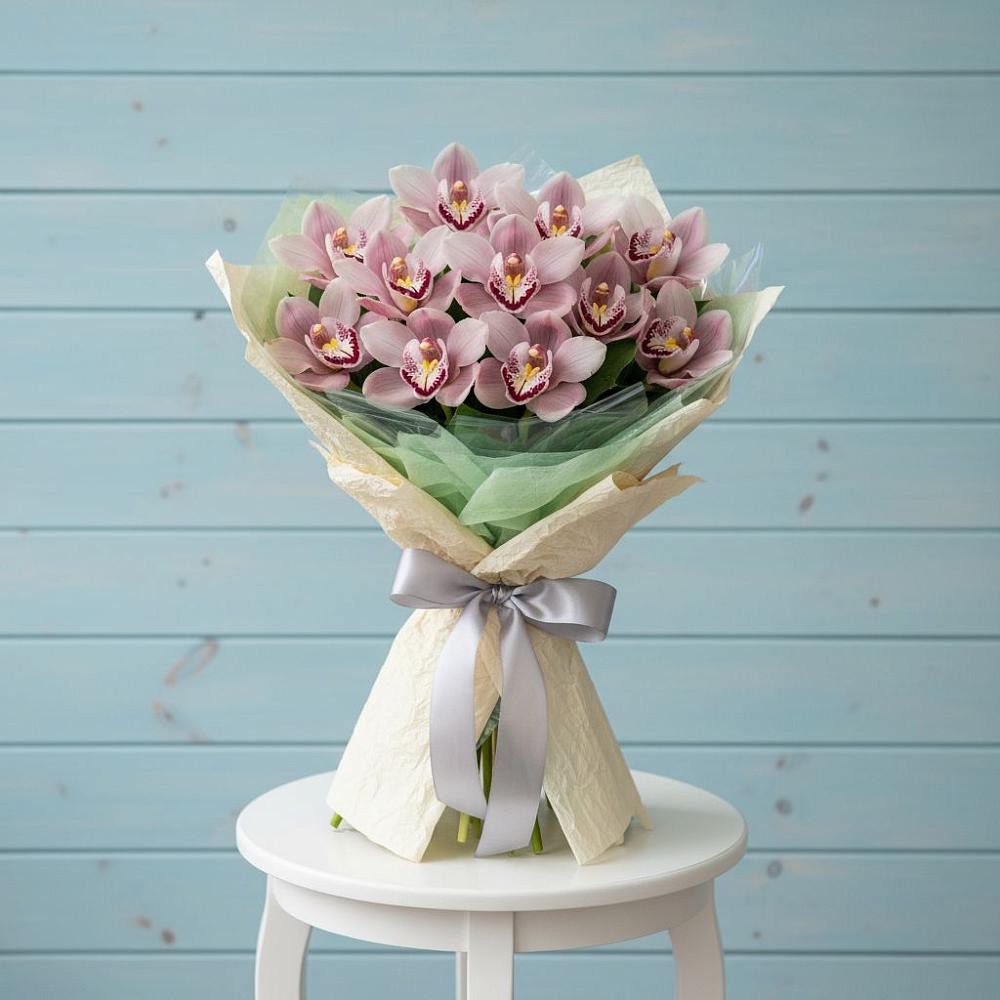 Букет цветов из: Орхидеи и Розы в Вуктыле