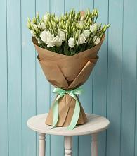 Букет цветов из:  Лизиантусы в Вуктыле