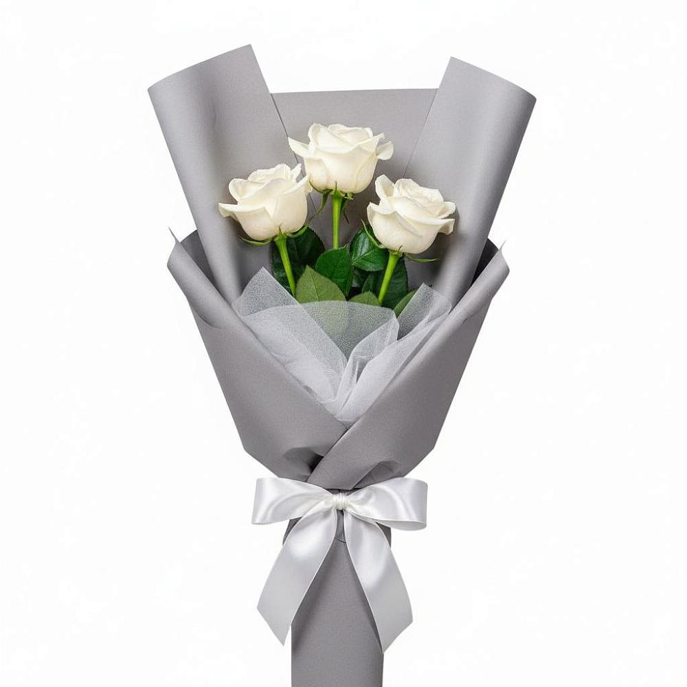 Букет 3 белые розы в Вуктыле