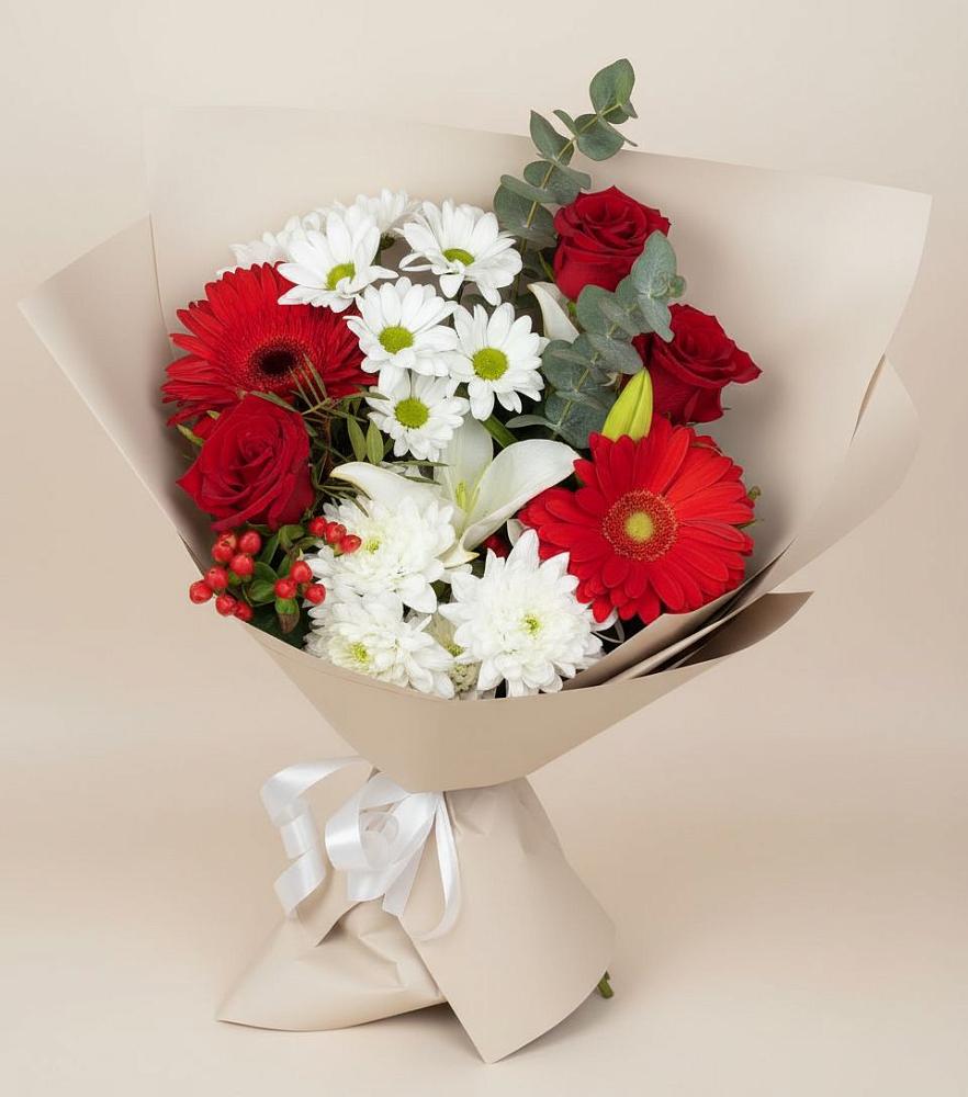 Букет цветов из: Розы, Хризантемы, Герберы и Лилии в Вуктыле