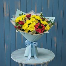 Букет цветов из:  Альстромерии и Хризантемы в Вуктыле