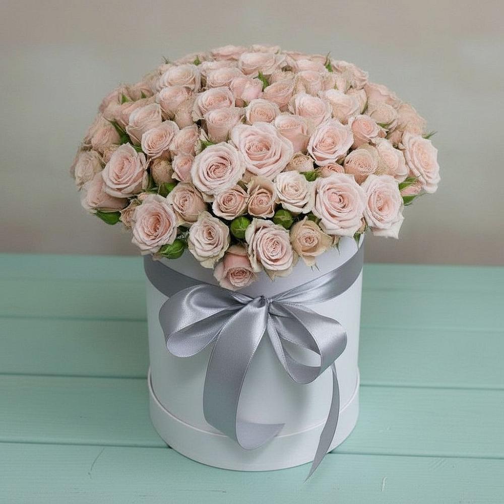 Цветочная композиция из Розы в шляпной коробке в Вуктыле